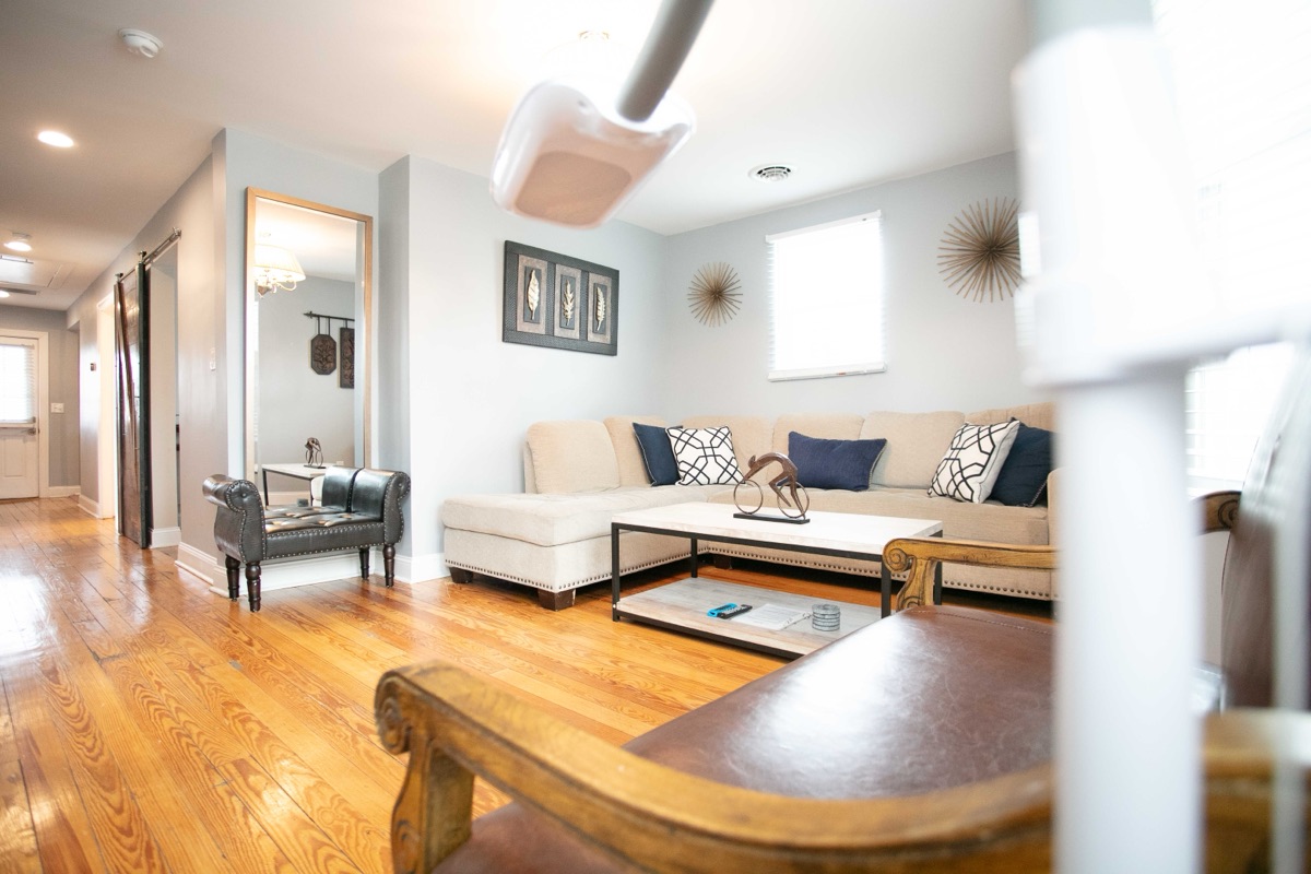 801 Campbell — Unit 1 interior